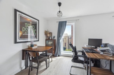 Click the photo for more details of Flat 2/2, Bedford Street, Laurieston, Glasgow City