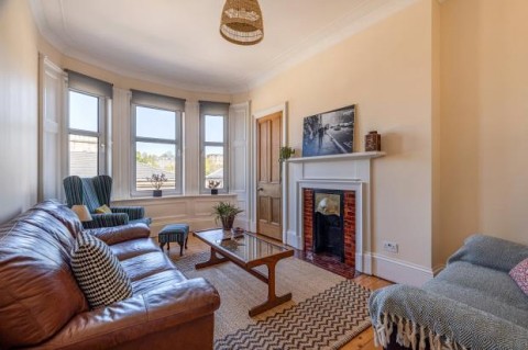 Click the photo for more details of 3/3, Dumbarton Road, Partick, Glasgow
