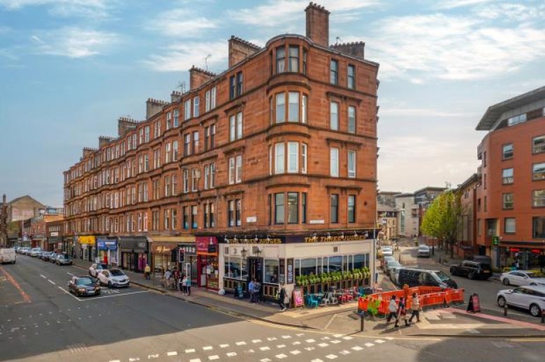 Click the photo for more details of 2/3, Partick Bridge Street, Partick, Glasgow
