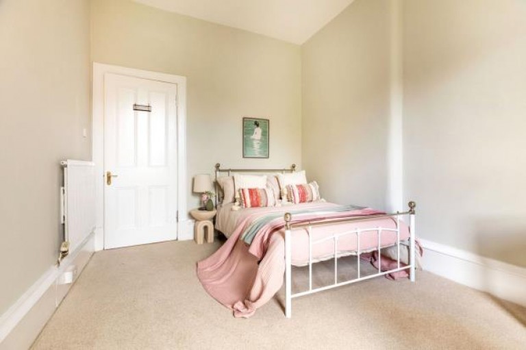 Images for 2/1, West Princes Street, Woodlands, Glasgow