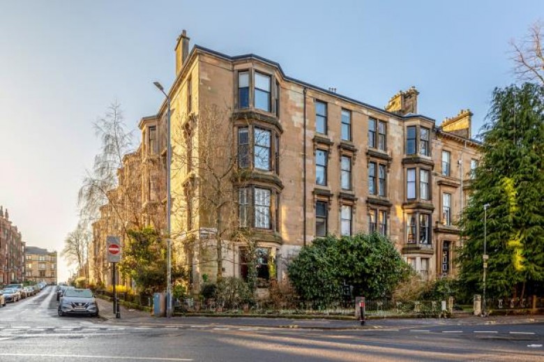 Click the photo for more details of 3/1, Turnberry Road, Hyndland, Glasgow