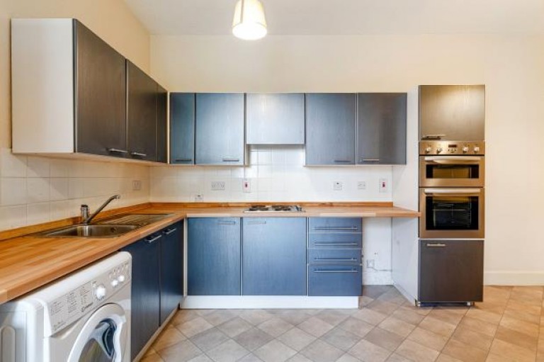 Images for Flat 8, Queen Margaret Drive, Botanics, Glasgow