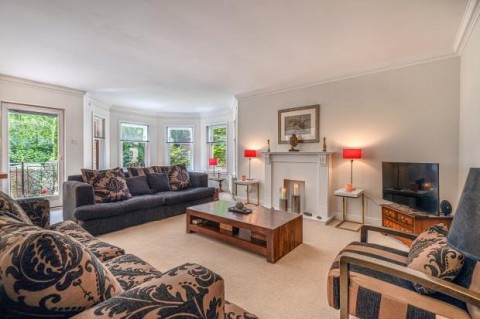 Click the photo for more details of Flat A, Regent Court, Hughenden Lane, Hyndland, Glasgow