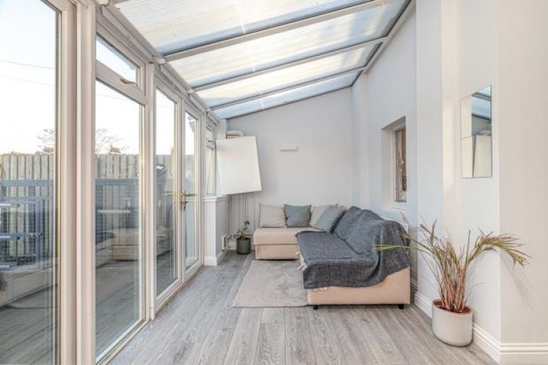 Images for Dunglass Avenue, Scotstoun, Glasgow