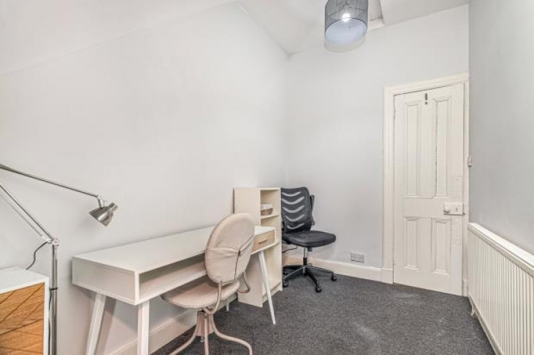 Images for Dunglass Avenue, Scotstoun, Glasgow