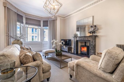 Click the photo for more details of 2/1, Lynedoch Place, Park, Glasgow