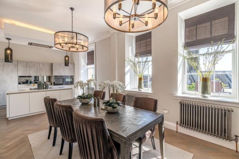 Images for 2/1, Lynedoch Place, Park, Glasgow