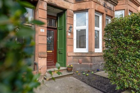 Click the photo for more details of Main Door, Thornwood Drive, Thornwood, Glasgow