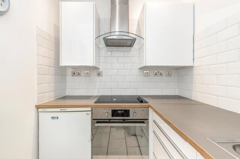 Images for Main Door, Thornwood Drive, Thornwood, Glasgow