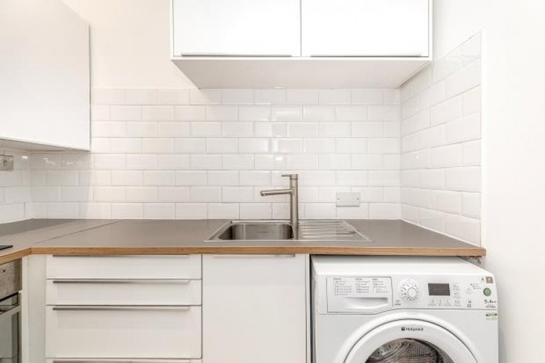 Images for Main Door, Thornwood Drive, Thornwood, Glasgow
