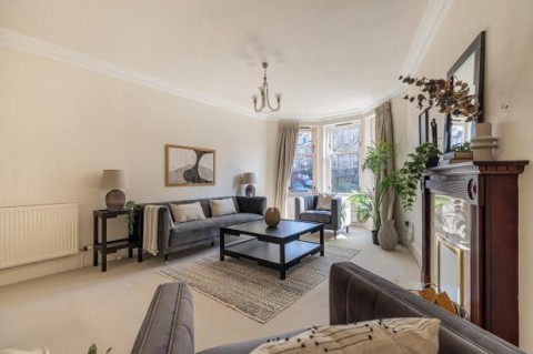 Click the photo for more details of 1/2, Kingsborough Gate, Hyndland, Glasgow