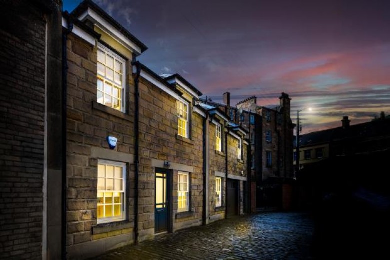 Click the photo for more details of Park Terrace East Lane, Park, Glasgow