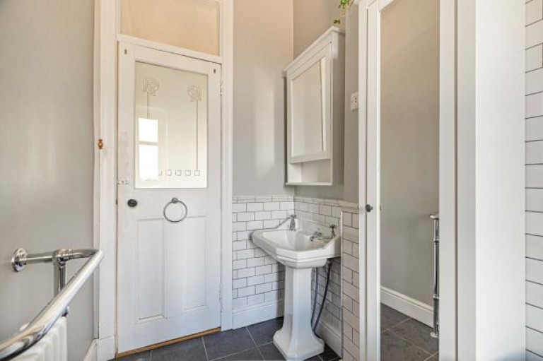 Images for 3/1, Broomhill Drive, Broomhill, Glasgow