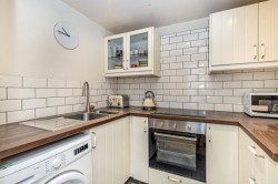 Images for 1/1, Thornwood Avenue, Thornwood, Glasgow
