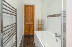 Images for 2/2, Gibson Street, Hillhead, Glasgow