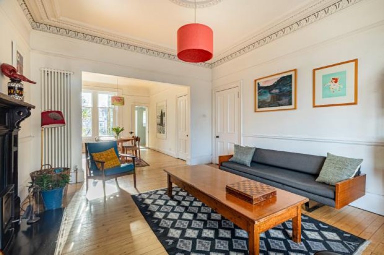 Images for Rowallan Gardens, Broomhill, Glasgow
