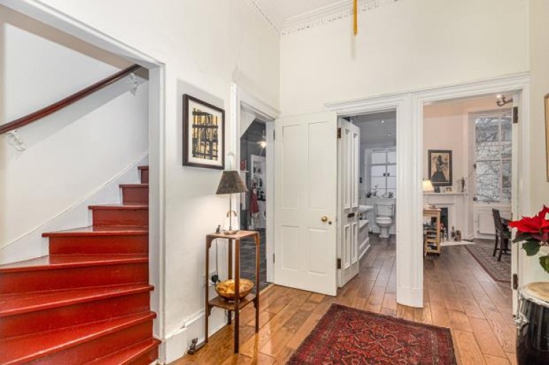 Images for 2/2, Holyrood Crescent, Kelvinbridge, Glasgow