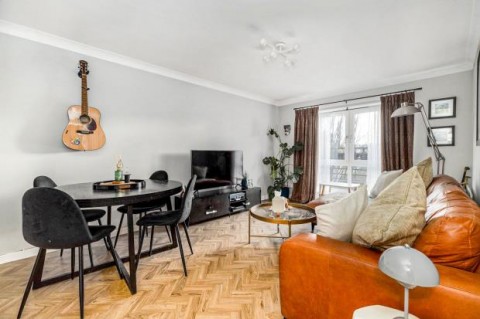 Click the photo for more details of 2/1, Knightswood Court, Anniesland, Glasgow