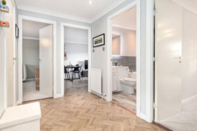 Images for 2/1, Knightswood Court, Anniesland, Glasgow