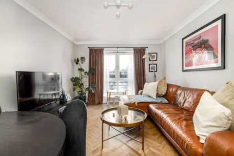 Click the photo for more details of 2/1, Knightswood Court, Anniesland, Glasgow