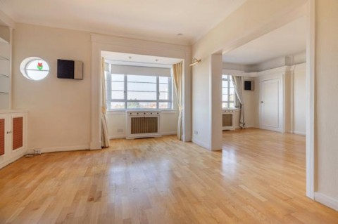 Click the photo for more details of Kelvin Court, Anniesland, Glasgow