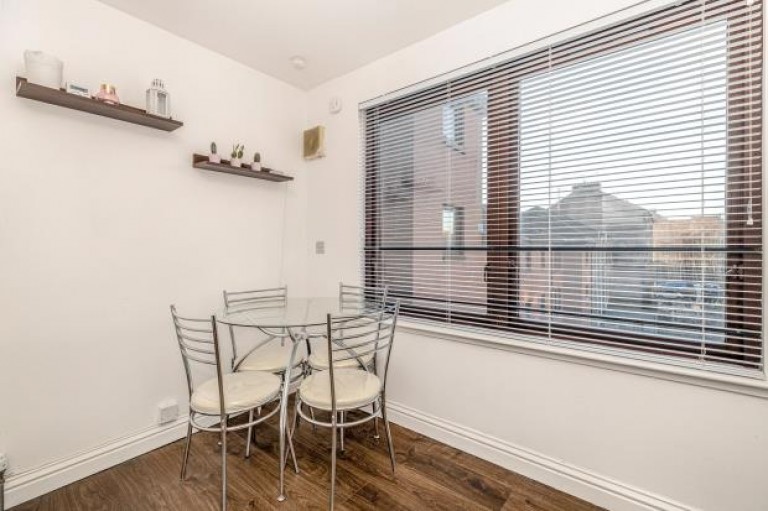 Images for 2/2, Sanda Street, North Kelvinside, Glasgow