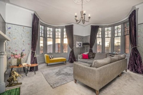 Click the photo for more details of 2/2, Highburgh Road, Dowanhill, Glasgow