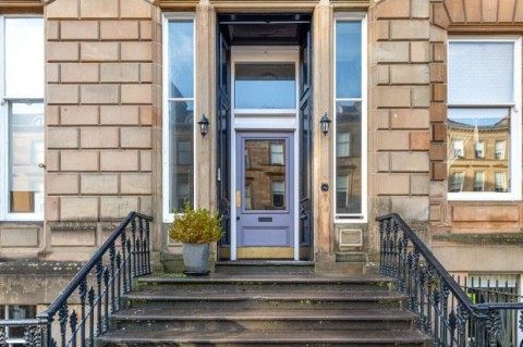 Click the photo for more details of Flat 4 (2nd Floor), Park Circus Place, Park, Glasgow