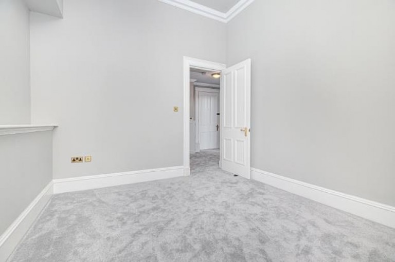 Images for Flat 4 (2nd Floor), Park Circus Place, Park, Glasgow