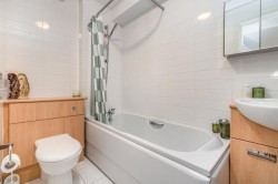Images for Hilton Gardens, Anniesland, Glasgow