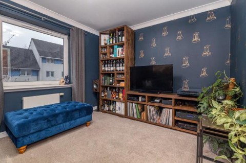 Click the photo for more details of Hilton Gardens, Anniesland, Glasgow