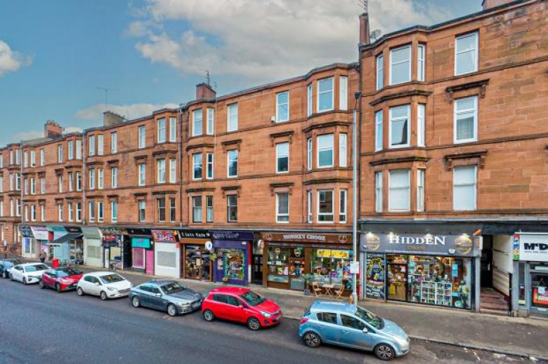 Click the photo for more details of 2/2, Queen Margaret Drive, North Kelvinside, Glasgow