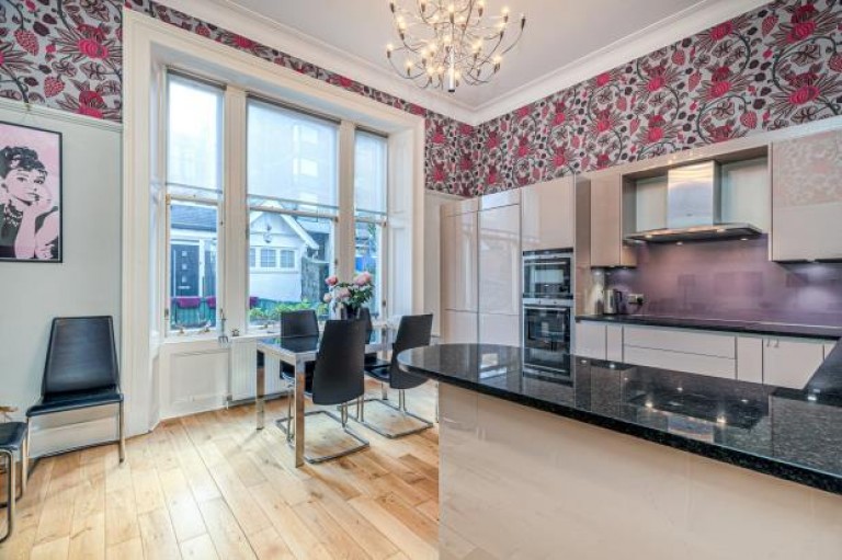 Images for 0/2, Lilybank Terrace, Hillhead, Glasgow