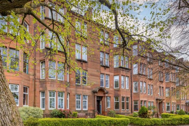 Click the photo for more details of 2/2, Woodcroft Avenue, Broomhill, Glasgow