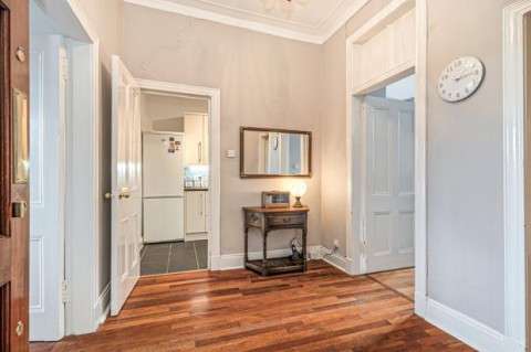 Click the photo for more details of 2/2, Woodcroft Avenue, Broomhill, Glasgow