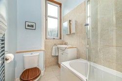 Images for 2/2, Woodcroft Avenue, Broomhill, Glasgow