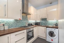 Images for 2/2, Woodcroft Avenue, Broomhill, Glasgow