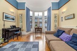 Images for 1st Floor, Holyrood Crescent, Kelvinbridge, Glasgow