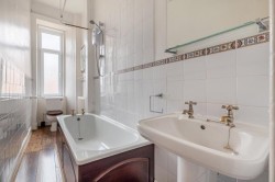 Images for 2/1, Avenuepark Street, North Kelvinside, Glasgow