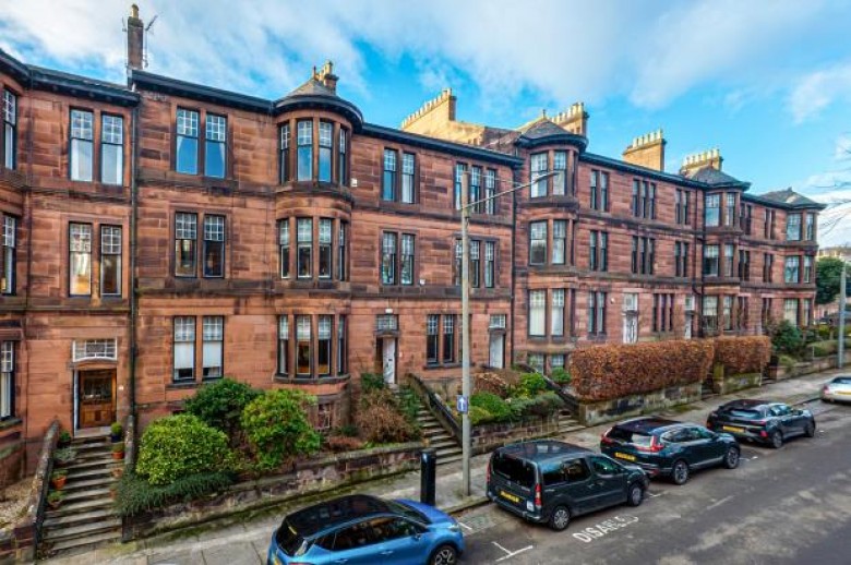 Click the photo for more details of Flat 2, Beaumont Gate, Dowanhill, Glasgow
