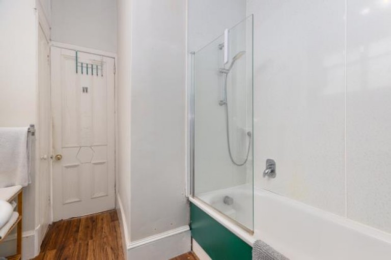 Images for 3/2, Ruthven Street, Hillhead, Glasgow