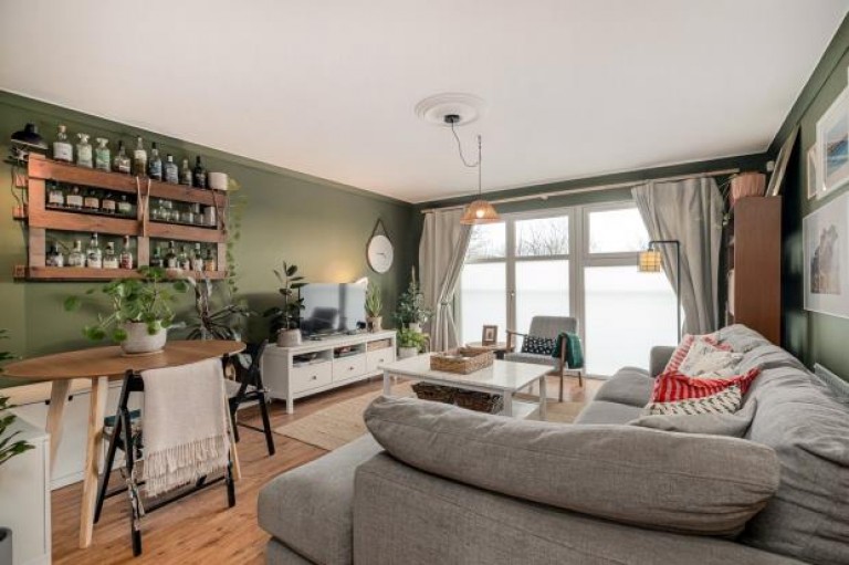 Images for 0/2, Minerva Way, Finnieston, Glasgow