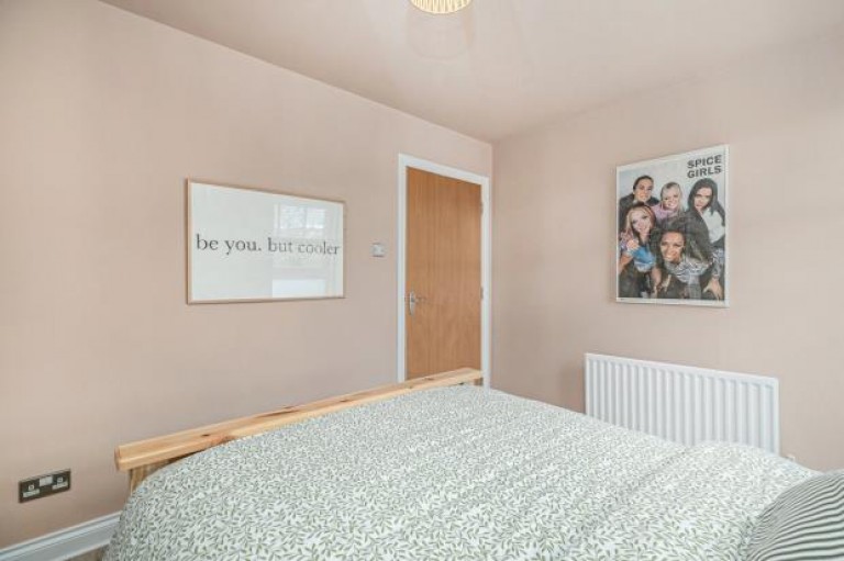Images for 0/2, Minerva Way, Finnieston, Glasgow