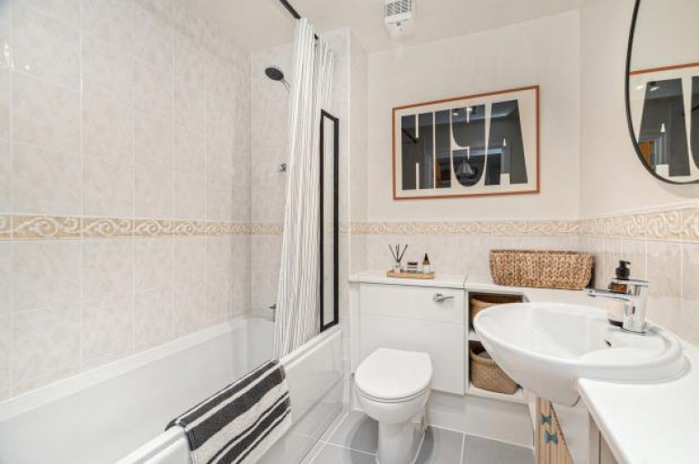 Images for 0/2, Minerva Way, Finnieston, Glasgow