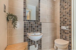 Images for 1/1, Kelvinhaugh Street, Yorkhill, Glasgow
