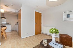 Images for 1/1, Strathblane Gardens, Anniesland, Glasgow