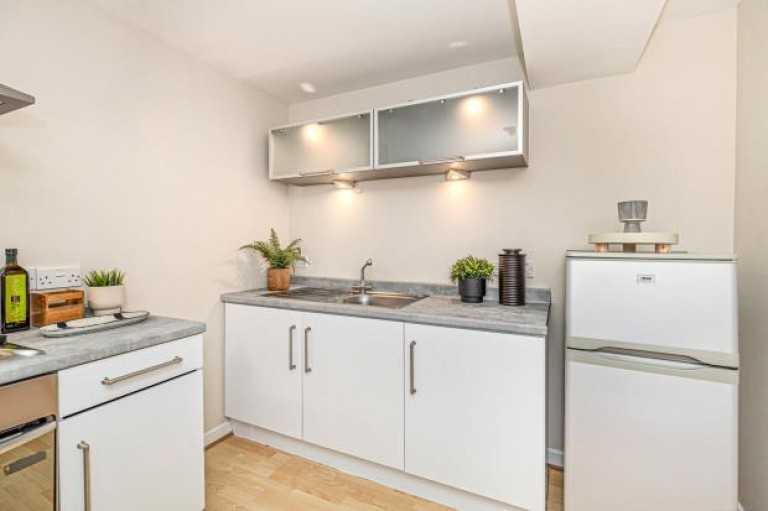 Images for 1/1, Strathblane Gardens, Anniesland, Glasgow