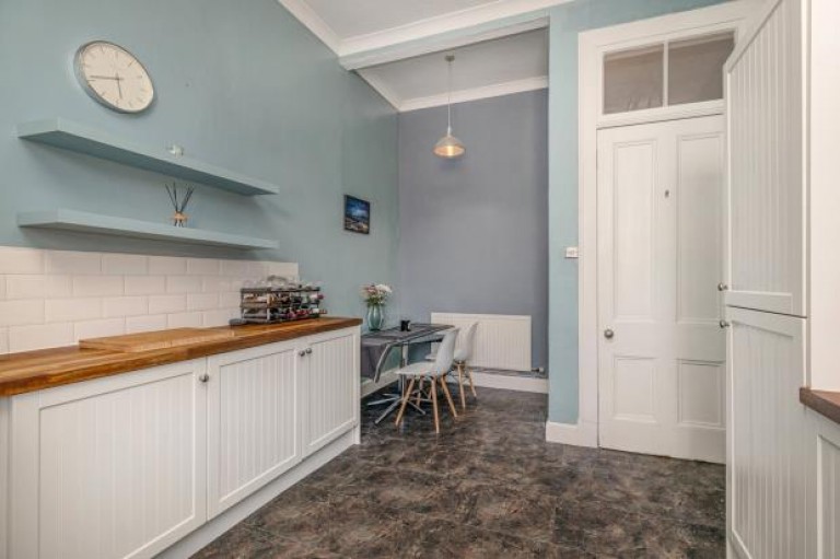 Images for 3/1, Dunearn Street, Woodlands, Glasgow