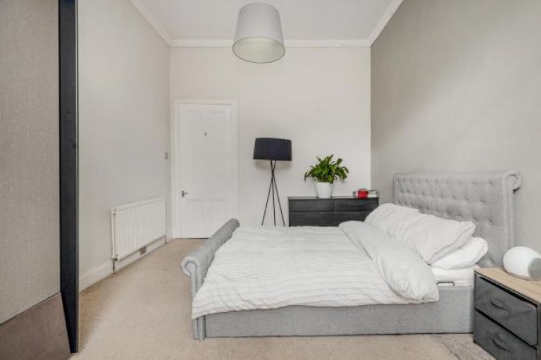 Images for 3/1, Dunearn Street, Woodlands, Glasgow
