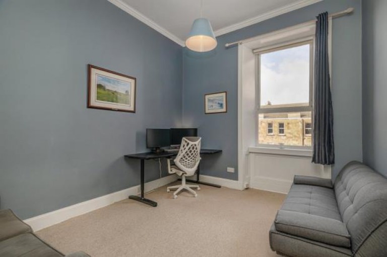 Images for 3/1, Dunearn Street, Woodlands, Glasgow